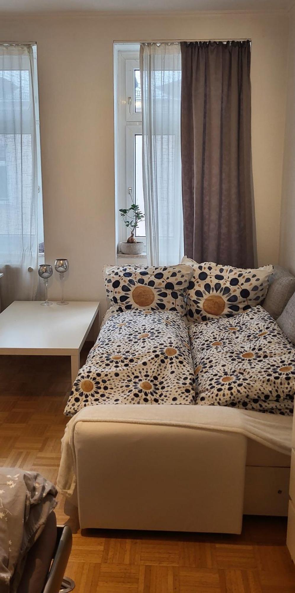 Von Privat, Grosses Zimmer Sehr Zentral In Bad Homburg Stadtmitte Bad Homburg vor der Hoehe Exterior photo